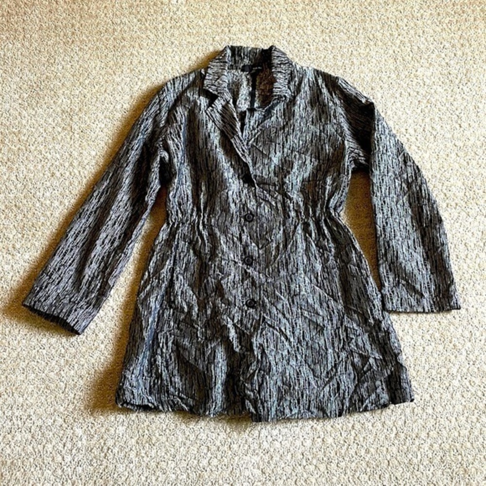 Sun Kim Black & Silver Button Fown Elastic Waist Jacket